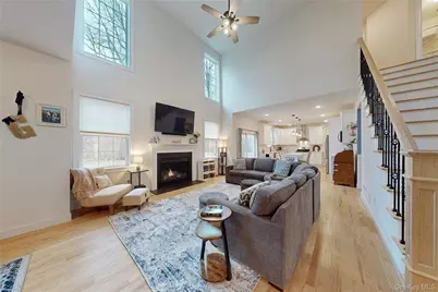 77 Kensington Lane, Poughkeepsie, NY 12603 - Photo 21