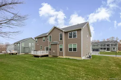 77 Kensington Lane, Poughkeepsie, NY 12603 - Photo 7