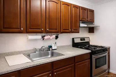 8616 60th Avenue #5P, Elmhurst, NY 11373 - Photo 7