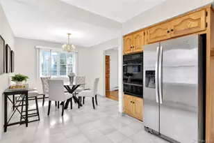 1019 Whittier Ave, New Hyde Park, NY 11040 - Photo 7