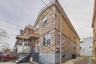2515 Woodhull Ave, Bronx, NY 10469 - Photo 3