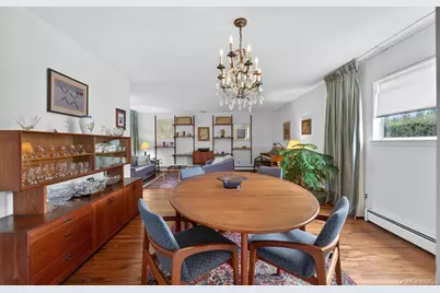 57 Knott Drive, Glen Cove, NY 11542 - Photo 9