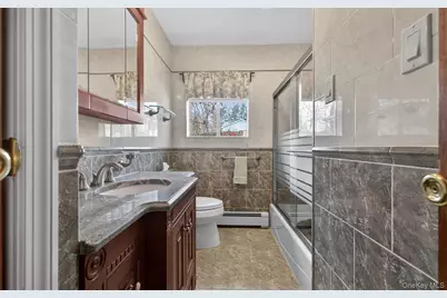 57 Knott Drive, Glen Cove, NY 11542 - Photo 15