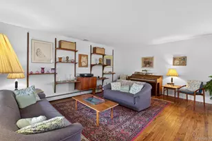 57 Knott Dr, Glen Cove, NY 11542 - Photo 5