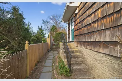 57 Knott Drive, Glen Cove, NY 11542 - Photo 31