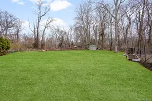 459 Den Rd, Stamford, CT 06903 - Photo 33