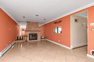 3780 Greentree Dr, Oceanside, NY 11572 - Photo 11
