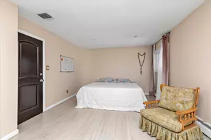 3780 Greentree Dr, Oceanside, NY 11572 - Photo 15