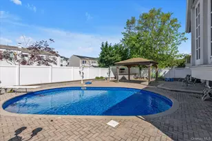 3780 Greentree Dr, Oceanside, NY 11572 - Photo 29