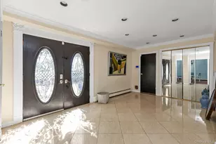 3780 Greentree Dr, Oceanside, NY 11572 - Photo 3