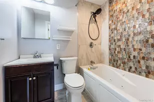 72 Sugar Maple Rd, Levittown, NY 11756 - Photo 15