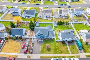 72 Sugar Maple Rd, Levittown, NY 11756 - Photo 17