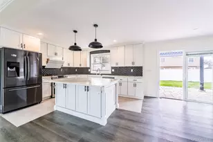 72 Sugar Maple Rd, Levittown, NY 11756 - Photo 13