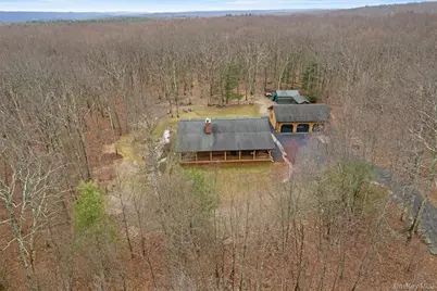 563 Peenpack Trail, Sparrow Bush, NY 12780 - Photo 37