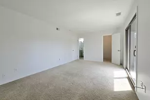 86 Bailey Ct, Middle Island, NY 11953 - Photo 9