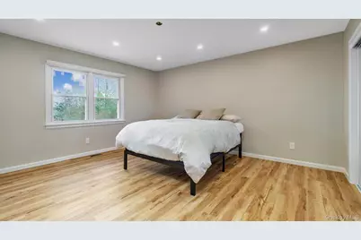 120 Promenade Drive, Aquebogue, NY 11901 - Photo 15