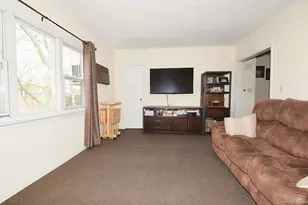 75-53 197th St, Fresh Meadows, NY 11366 - Photo 3