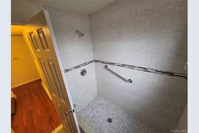 28 Hasbrouck Street, Newburgh, NY 12550 - Photo 5