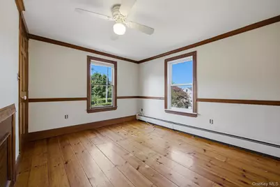 302 E Broadway, Port Jefferson, NY 11777 - Photo 27