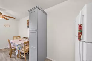 290 Lowndes Ave, Huntington Station, NY 11746 - Photo 7