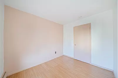 290 Lowndes Avenue #C, Huntington Station, NY 11746 - Photo 13