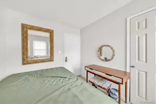 290 Lowndes Ave, Huntington Station, NY 11746 - Photo 11