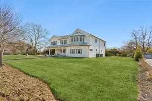 315 Hewlett Neck Rd, Hewlett, NY 11598 - Photo 29