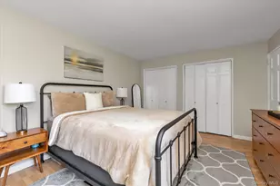 124 S Park Ave, Rockville Centre, NY 11570 - Photo 15