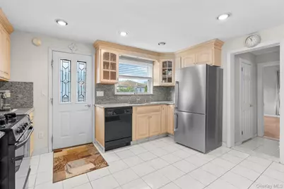 31 Elmwood Avenue, West Harrison, NY 10604 - Photo 3