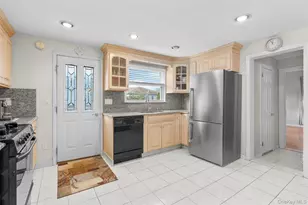 31 Elmwood Ave, West Harrison, NY 10604 - Photo 3