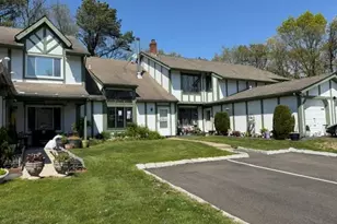 88 Drexelgate Ct, Middle Island, NY 11953 - Photo 3