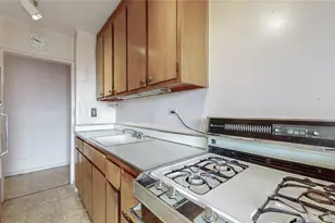 464 Neptune Ave, Brooklyn, NY 11224 - Photo 9