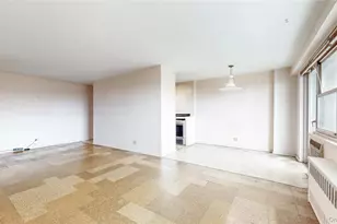 464 Neptune Ave, Brooklyn, NY 11224 - Photo 3