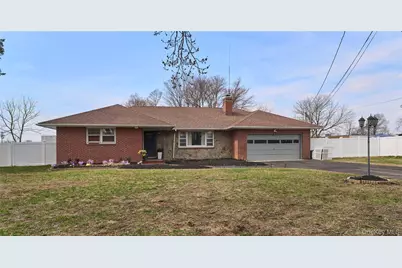 42 Peary Street, West Babylon, NY 11704 - Photo 1