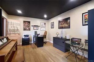 42 Peary St, West Babylon, NY 11704 - Photo 9