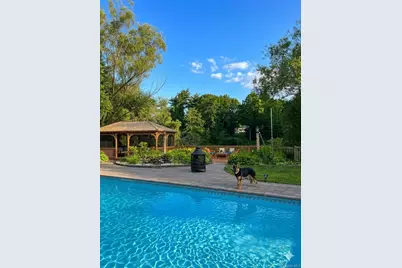 117 Plainview Road, Woodbury, NY 11797 - Photo 13