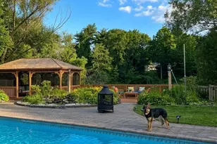 117 Plainview Rd, Woodbury, NY 11797 - Photo 13