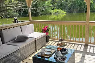 117 Plainview Rd, Woodbury, NY 11797 - Photo 9