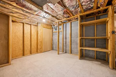 35 W 13th Street, Deer Park, NY 11729 - Photo 31