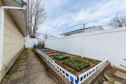 35 W 13th Street, Deer Park, NY 11729 - Photo 35