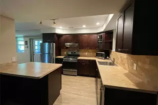 328 E Broadway, Port Jefferson, NY 11777 - Photo 9