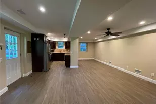 328 E Broadway, Port Jefferson, NY 11777 - Photo 11