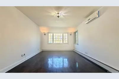 9904 74th Avenue, Forest Hills, NY 11375 - Photo 3