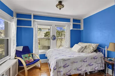 154 E Dean Street, Freeport, NY 11520 - Photo 9