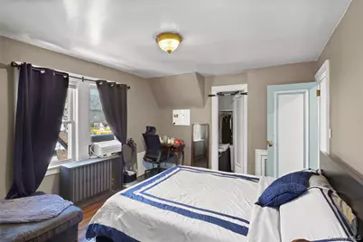 154 E Dean Street, Freeport, NY 11520 - Photo 11