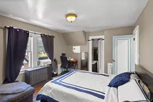 154 E Dean St, Freeport, NY 11520 - Photo 11