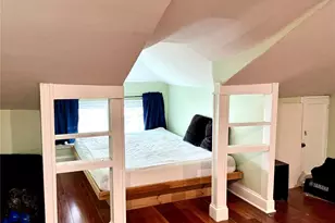 88-30 215th Pl, Queens Village, NY 11427 - Photo 17