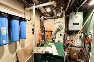 88-30 215th Pl, Queens Village, NY 11427 - Photo 21