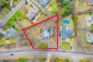 71 Horace Harding Blvd, Great Neck, NY 11020 - Photo 13