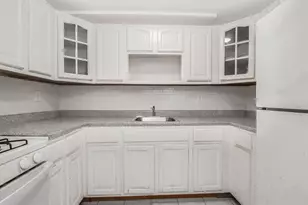 819 E 223rd St, Bronx, NY 10466 - Photo 21